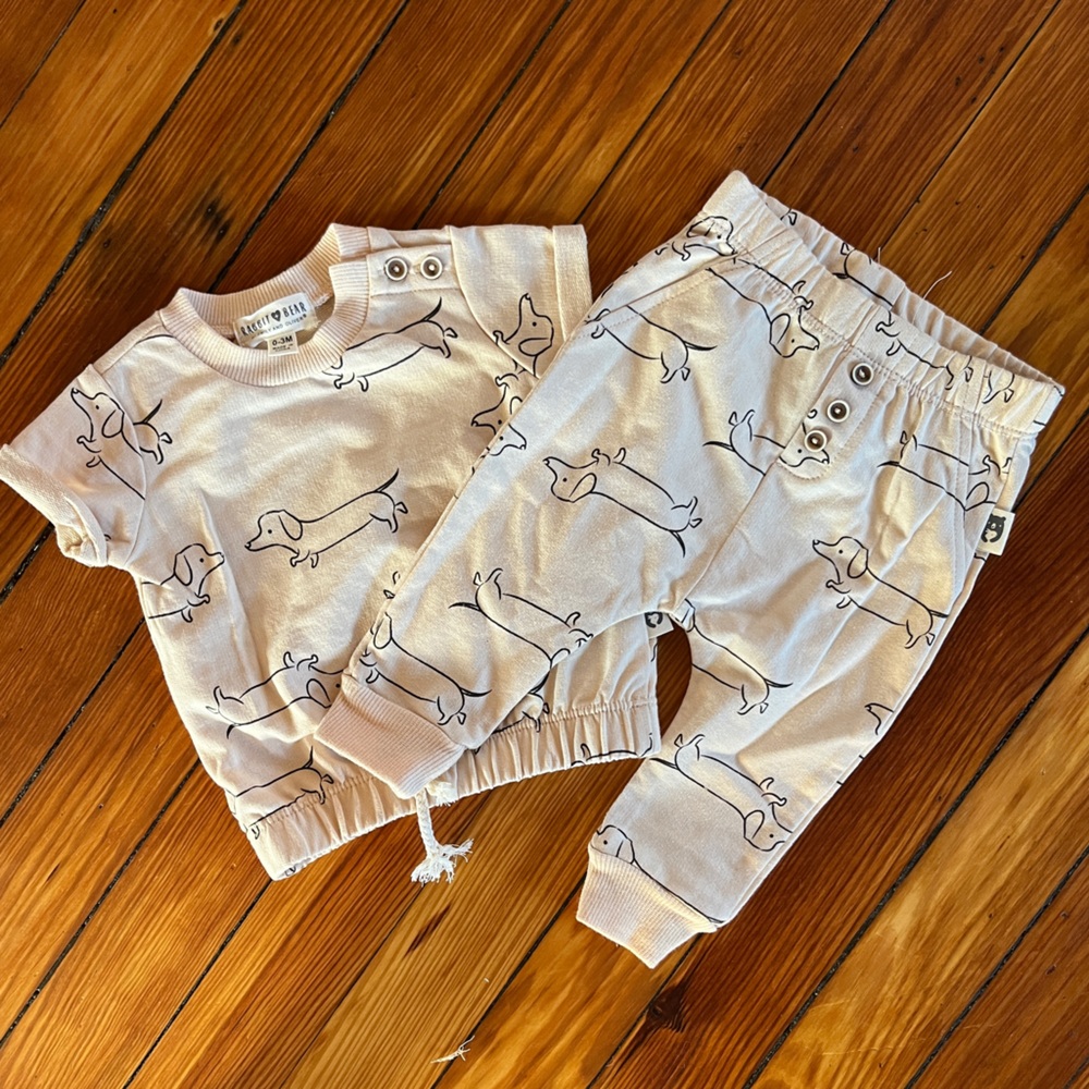 Unisex short sleeved matching set